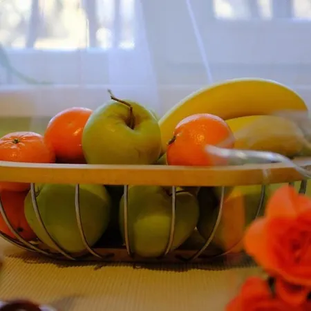 просторен и уютен двустаен в долен лозенец - кварталът на артистите