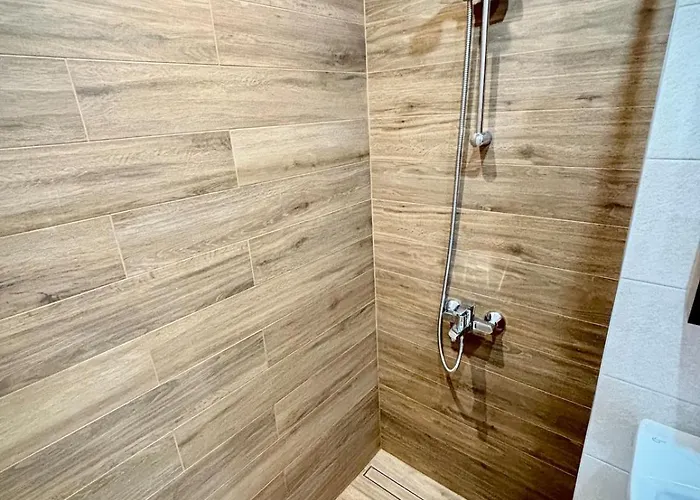 דירה просторен и уютен двустаен в долен лозенец - кварталът на артистите *