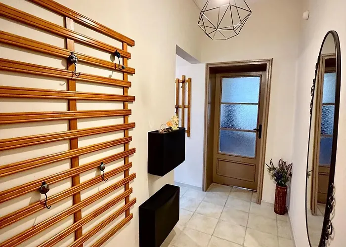 просторен и уютен двустаен в долен лозенец - кварталът на артистите Lejlighed