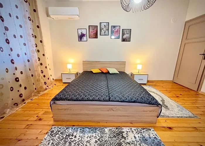 просторен и уютен двустаен в долен лозенец - кварталът на артистите * סופיה