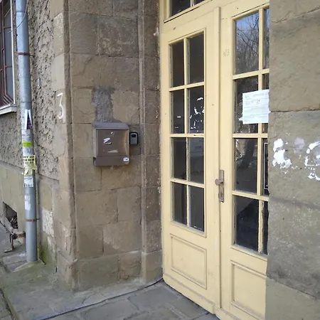 просторен и уютен двустаен в долен лозенец - кварталът на артистите